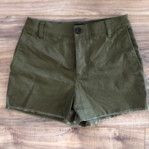 Madewell olive green shorts